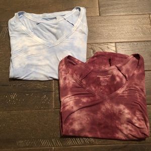 American Eagle set: pink/blue tshirts size S